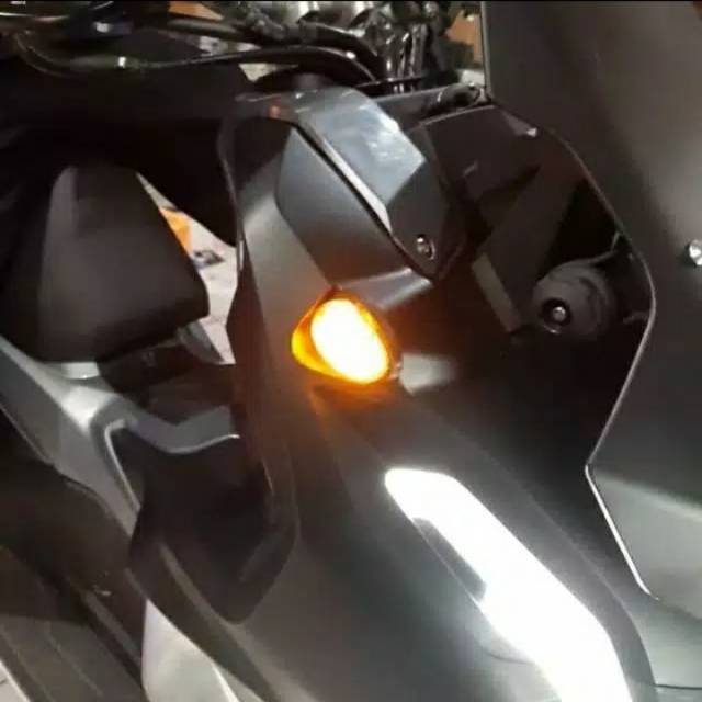 Aksesoris Adv lampu sen tempel Honda Adv 150