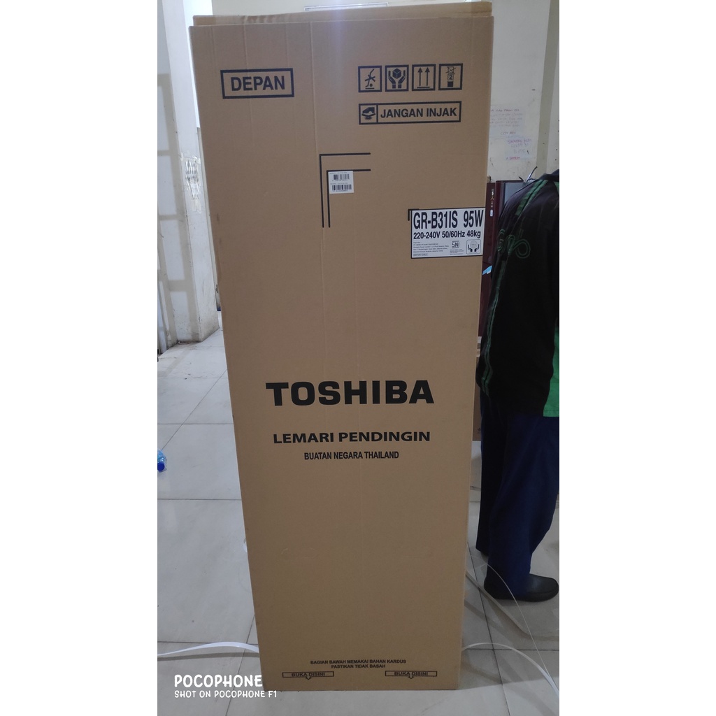 KULKAS TOSHIBA GR-B 31 IS LEMARI ES 2 PINTU GRB31IS INVERTER LOW WATT