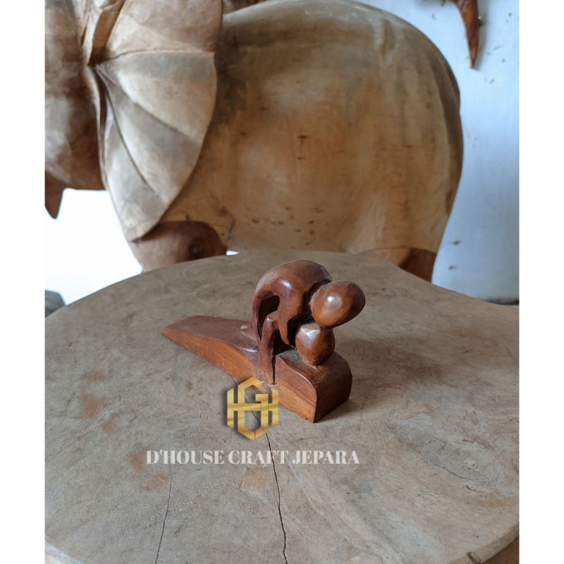 Ganjal Pintu Model Abstrak Kayu Jati Panjang 20cm