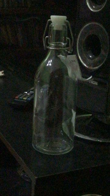 Botol Air Kaca 0.5 L Dan 1l Dengan Penutup