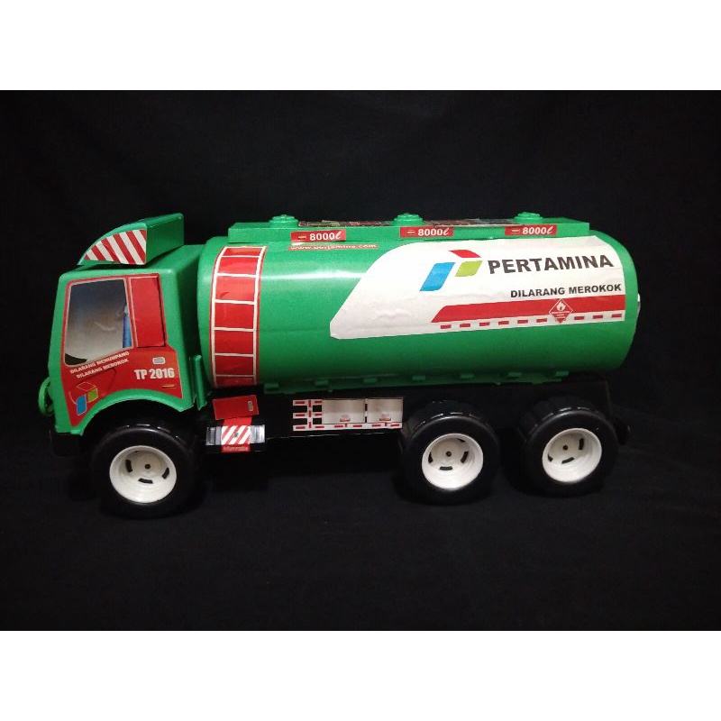 mainan anak Truk Tangki Pertamina Jumbo bahan plastik