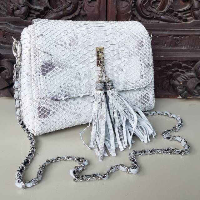 Tas lonceng selempang cewek full kulit ular phyton