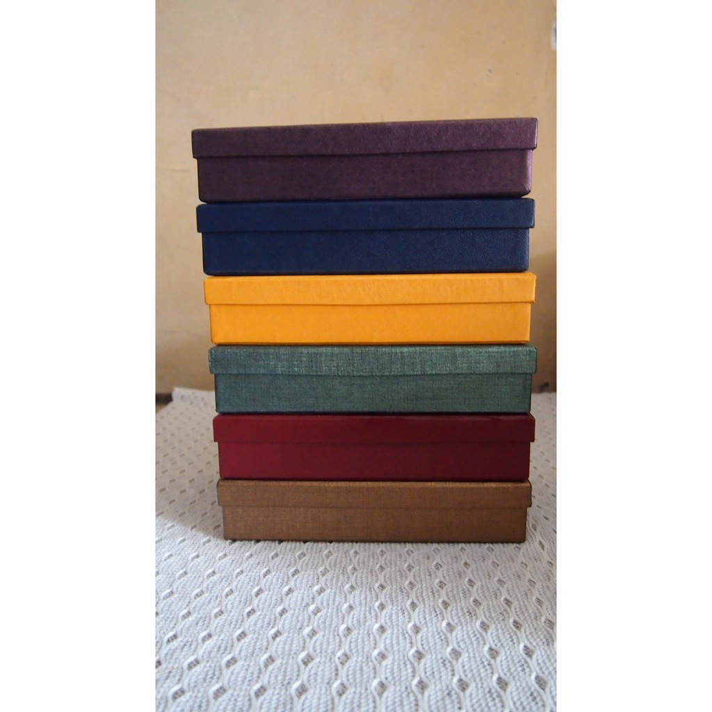 

Kotak Kado Persegi 01