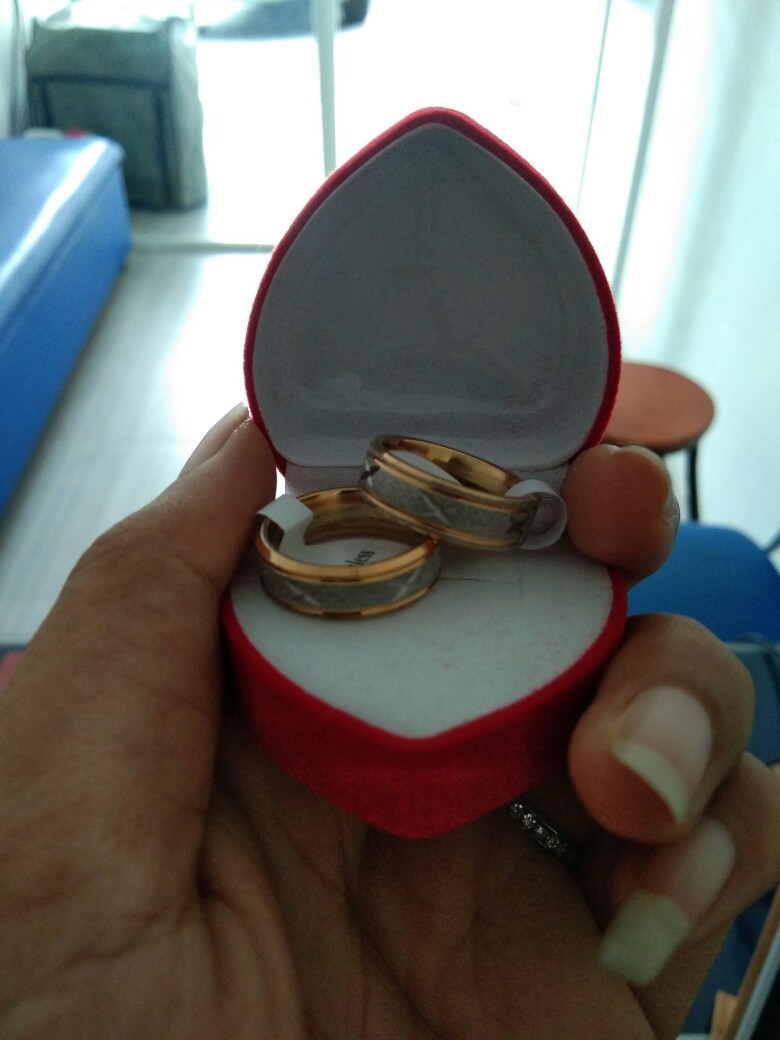 Box Cincin Love Susun