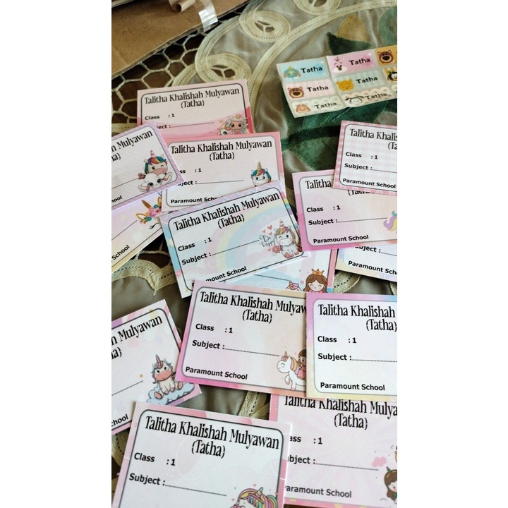 

Label stiker buku pelajaran sekolah custom nama kelas mapel Motif anak perempuan