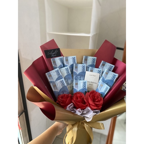 

Buket Bunga Uang isi 55 lembar 50ribu