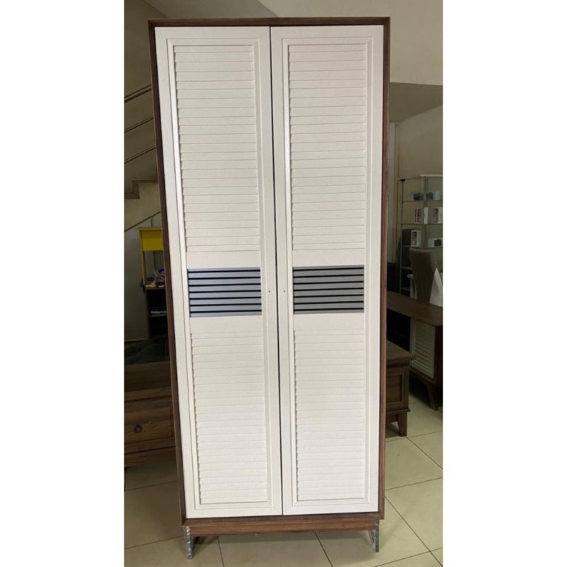 Lemari sepatu / Rak Sepatu / tipe SR 2119 Graver