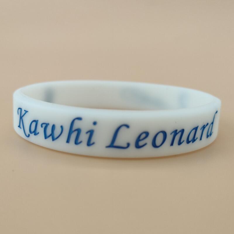 Gelang Tangan Silikon Desain NBA baller Basket star 2 Kawhi Leonard glow in the dark