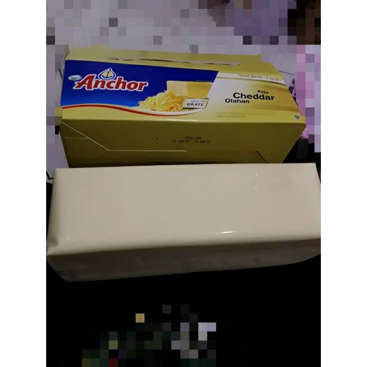 

Keju- Keju Anchor Cheddar Repack 500Gram -Keju.