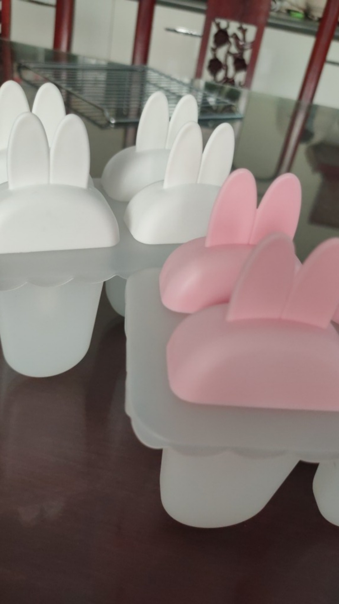 Miniso Cetakan Es Popsicle Ice Cream Mold Rabbit