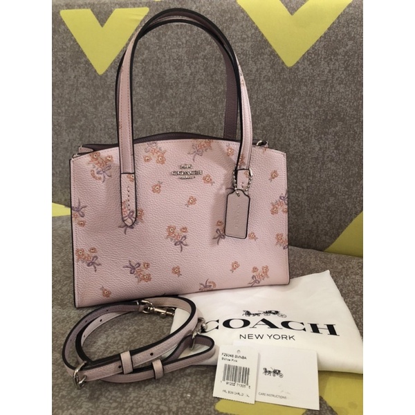 Preloved Coach Charlie butik retail item