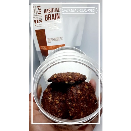 

Dark Chocolate Oat Cookies