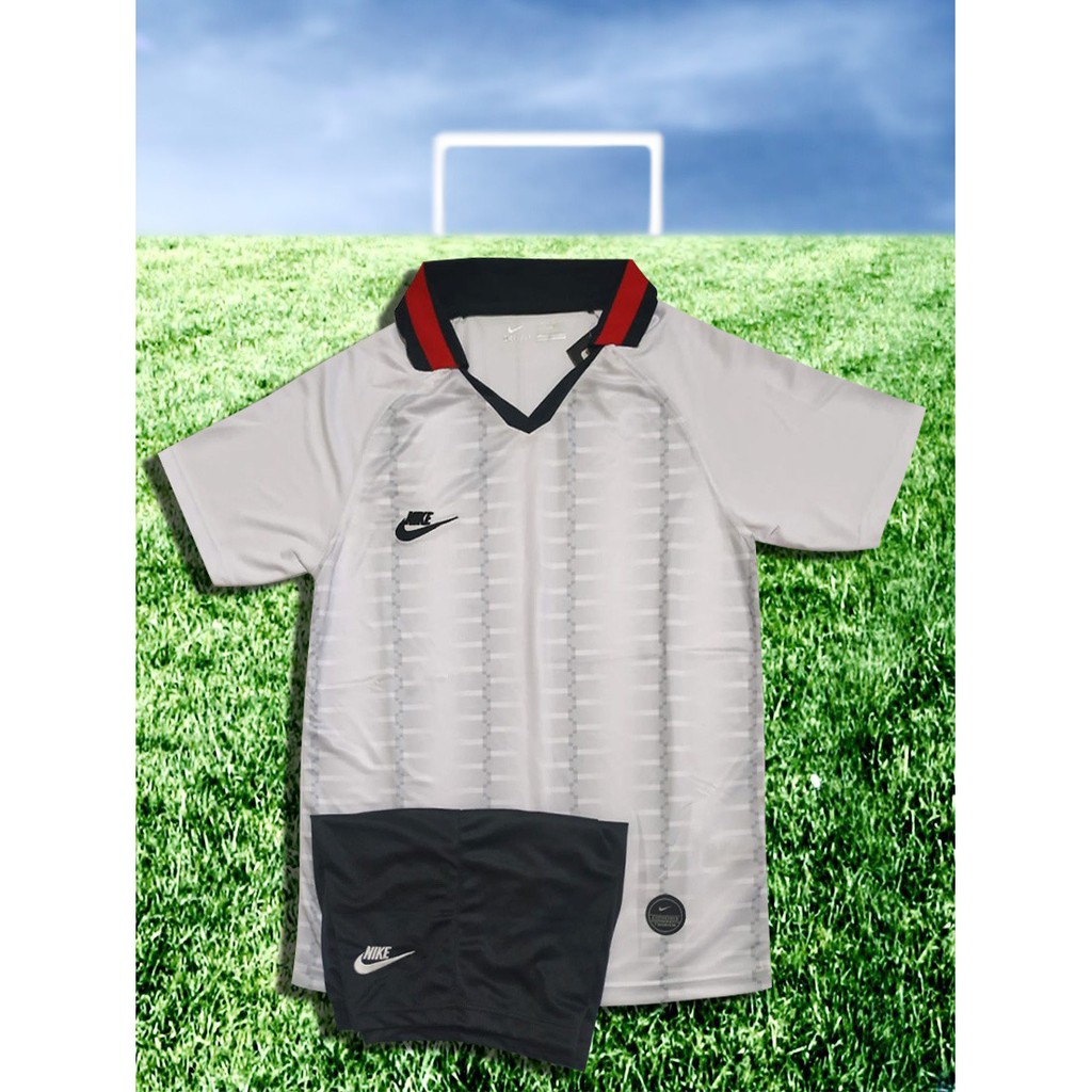STELAN FUTSAL dan SEPAKBOLA GRADE ORI NIKE KERAH MADE IN THAILAND