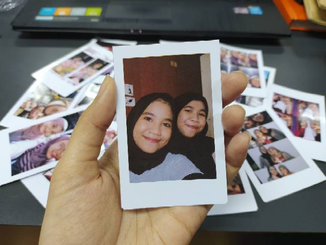 Foto polaroid murah minimal 20 pcs