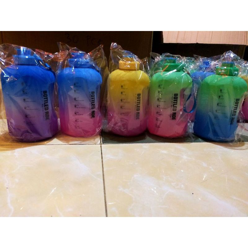 Minum Air RAINBOW Motivasi 2.5L Botol minum Fitness Olahraga Travel Botol Air Portabel Kapasitas Besar