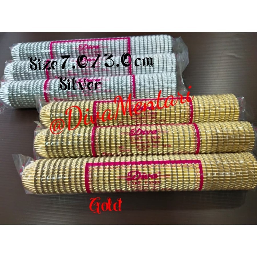 

Diva Cake Cases Gold / Silver Size 7.0/3.0 cm