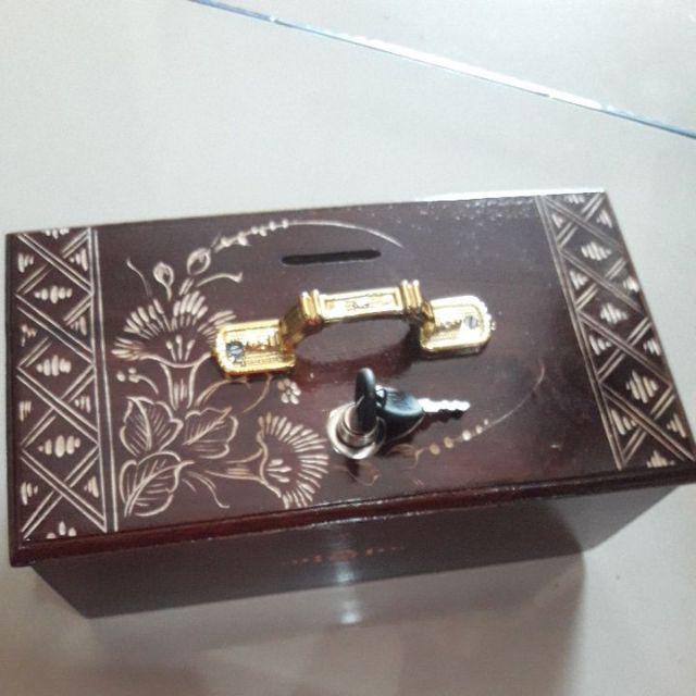 Kotak Amal Kayu Jati