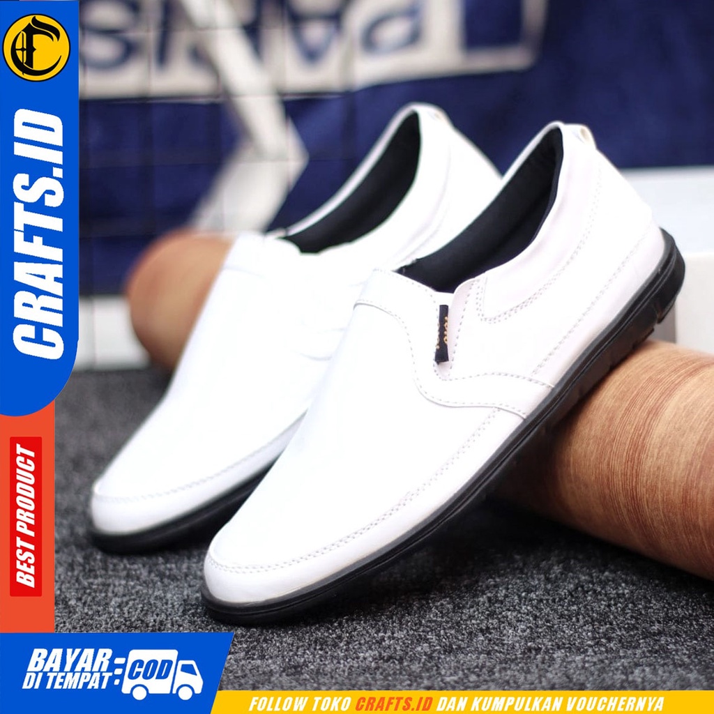 CRAFTS Majinbu - Sepatu Casual Pria Slip On