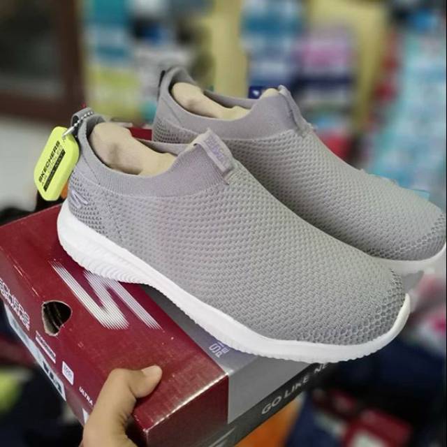 SKECHERS GO WALK EVOLUTION ULTRA