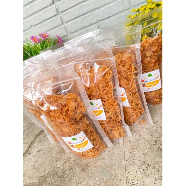 

Bawang goreng Azza.snack