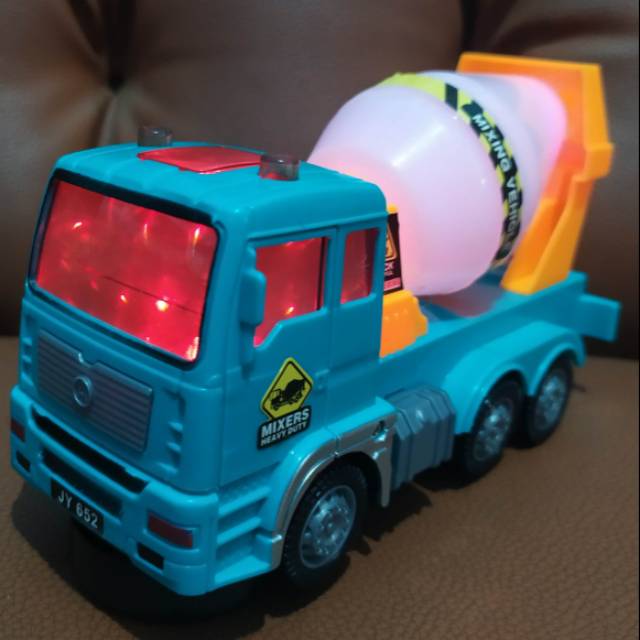 MAINAN TRUK MOLEN BUMP GO MIXER TRUCK MOBIL BATERAI ANAK MAINAN TRUK MOLEN BUMP GO MIXER TRUCK MOBIL BATERAI ANAK