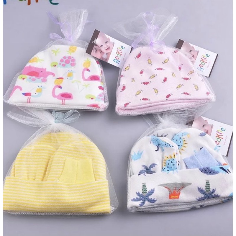 Topi Bayi Set dengan Sarung Tangan Kaki Bayi