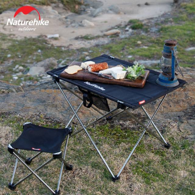  MEJA CAMPING  LIPAT ALUMUNIUM RINGAN PORTABLE FOLDING TABLE 