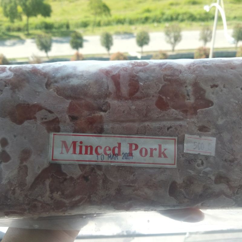 

Daging babi giling/minched pork - 500gr