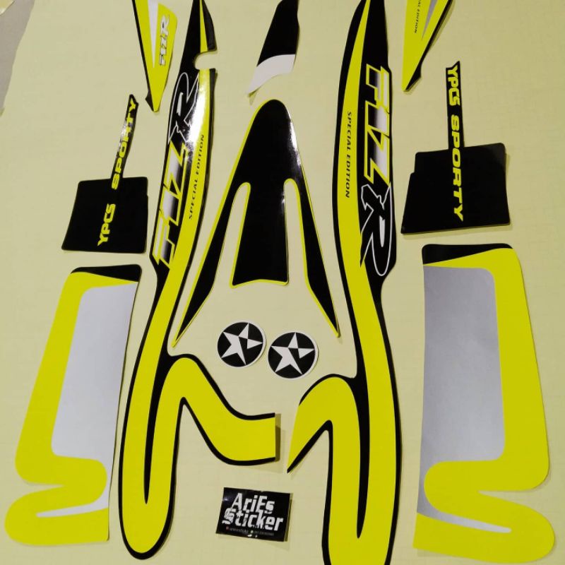 Stripping Yamaha Fiz R Caltex warna kuning