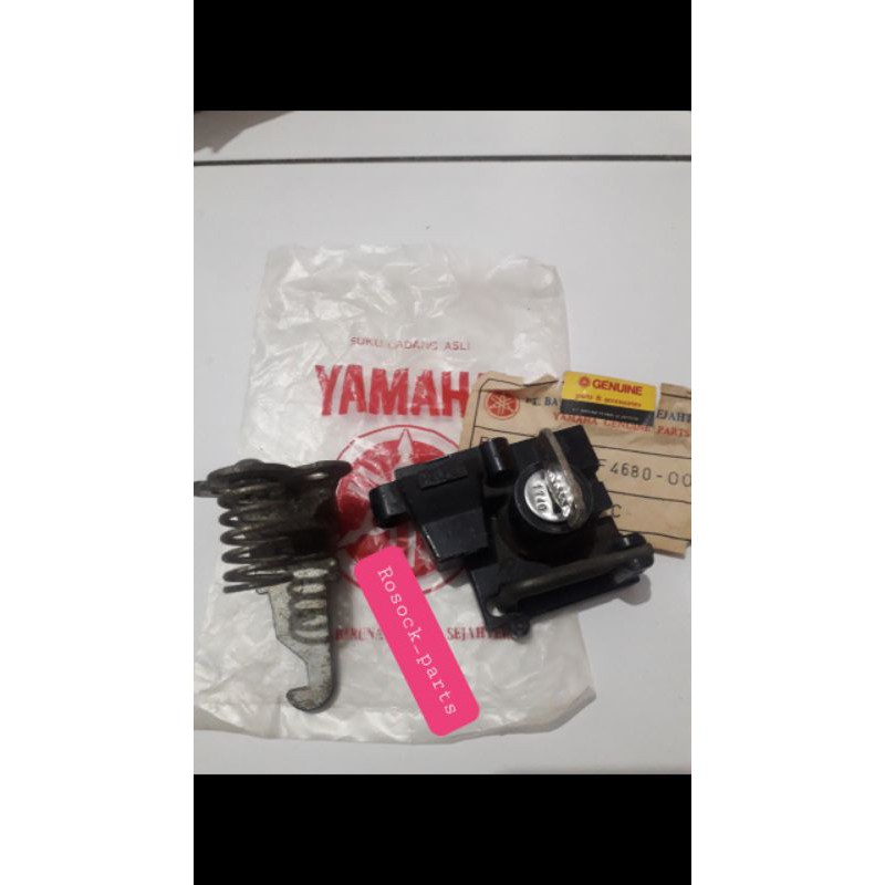 Kunci sadel kunci jok Yamaha DT100 DT 100 Dt100 Dt 100 Original