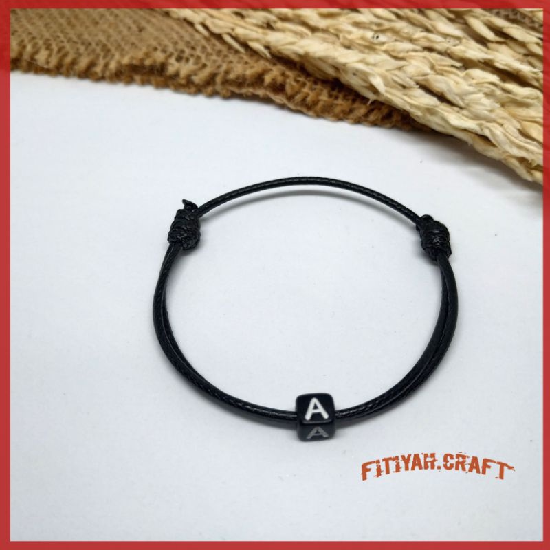 GELANG COUPLE TALI KOREA 1,5 MM INISIAL MANIK DADU GELANG INISIAL MURAH GELANG TALI KOREA