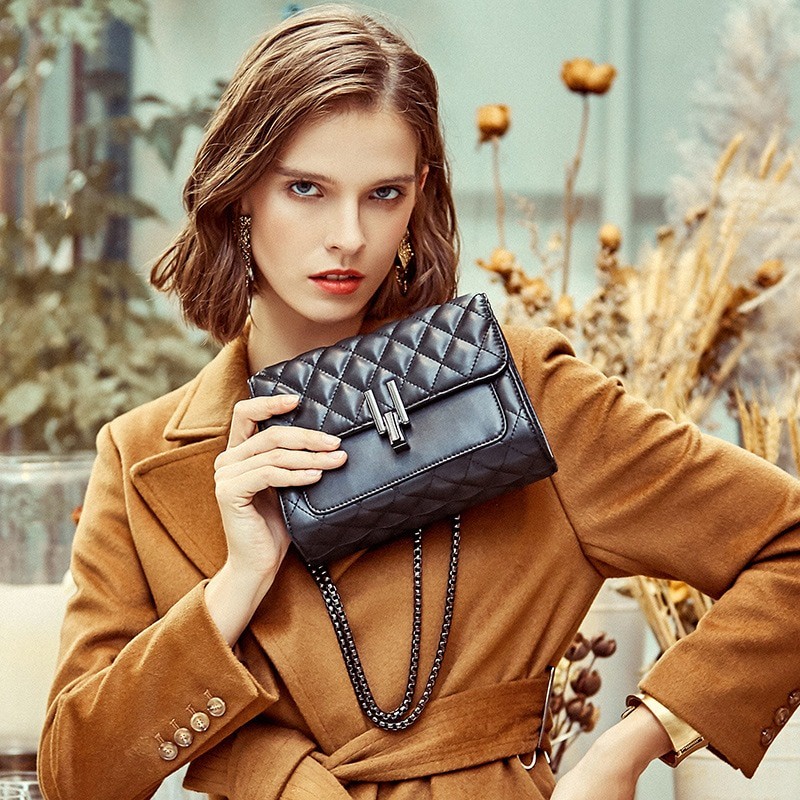 Charyatink CHELSY - Tas Selempang Wanita Fashion  Slingbag Rantai Terbaru