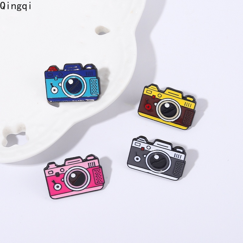 Bros Pin Enamel Bentuk Kartun Kamera Warna-Warni Bahan Alloy Untuk Hadiah