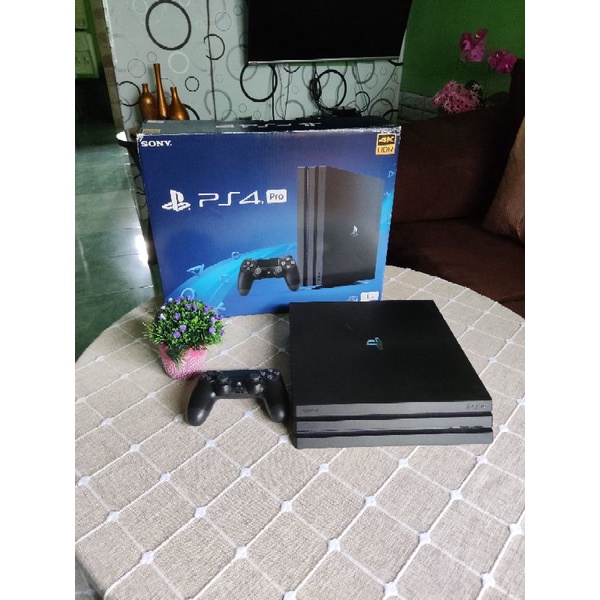 Ps 4 Pro second ori