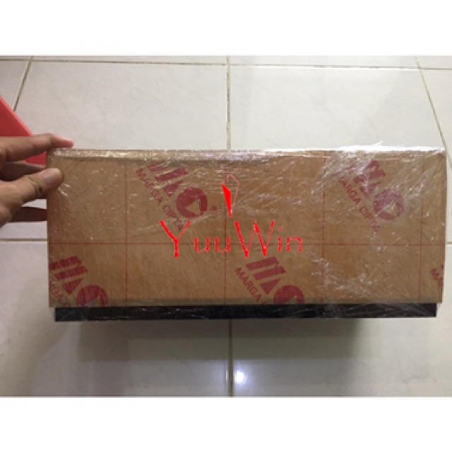 Acrylic Box Diecast Uk. 40cm x 20cm x 16cm