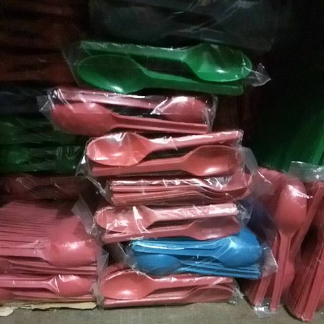 Sendok Pop Ice Warna 100 pcs/Sendok Warna/Sendok Plastik/Sendok Warna Plastik