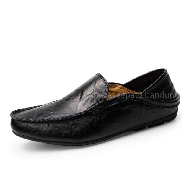 Sepatu Pria Kulit Asli Keren Casual Hitam Slip On Santai Kerja Kantor Pesta Formal Gaya Kekinian