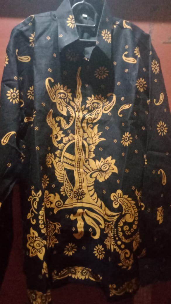 Kemeja Batik Solo Keris Kuning