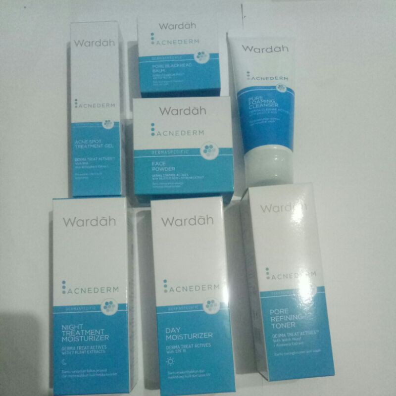 1 Paket Wardah Acnederm Series 7 in 1