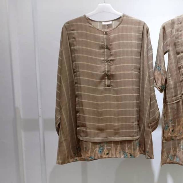 NEW SALE Giyanti top ria miranda jarik