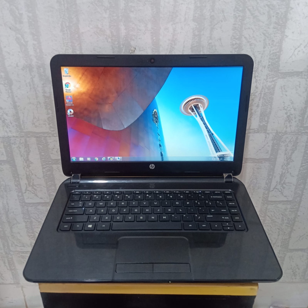 Laptop Hp 14-g102AU, Amd A4 - 5000, Vga Amd Radeon Hd 8330, Ram 4 GB, Hdd 500 GB