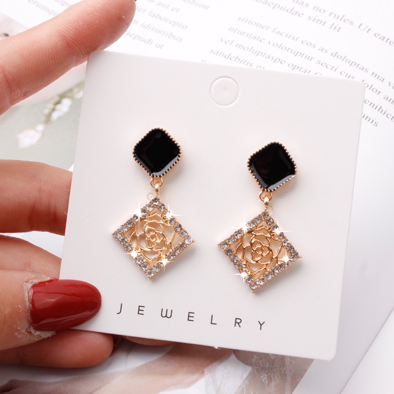 925 jarum perak square rose stud anting-anting online influencer fashion elegan cat hitam pakaian ak