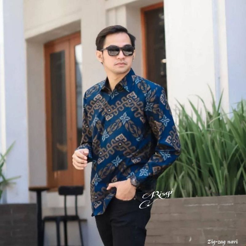 Batik Pria Lengan Panjang -Kemeja Batik Pria Lengan Panjang - Kemeja Batik Pria Lengan Panjang - Kem