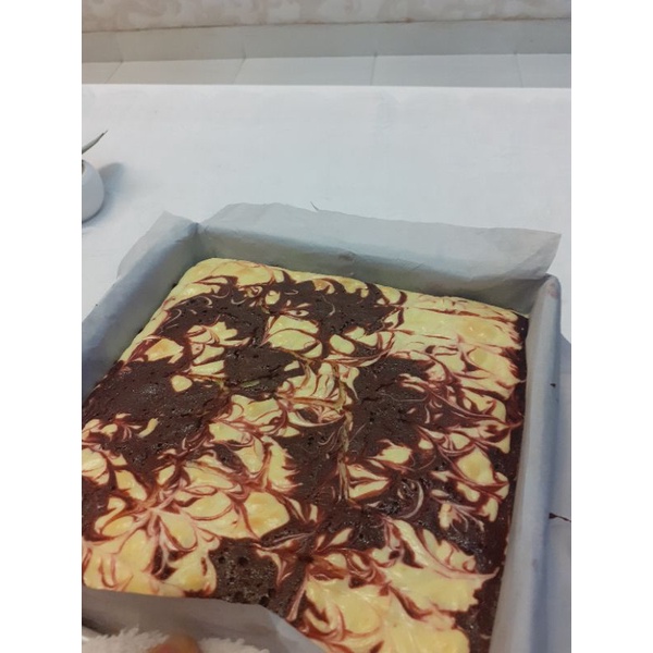 

Cheese Cream Ret Velvet Brownie