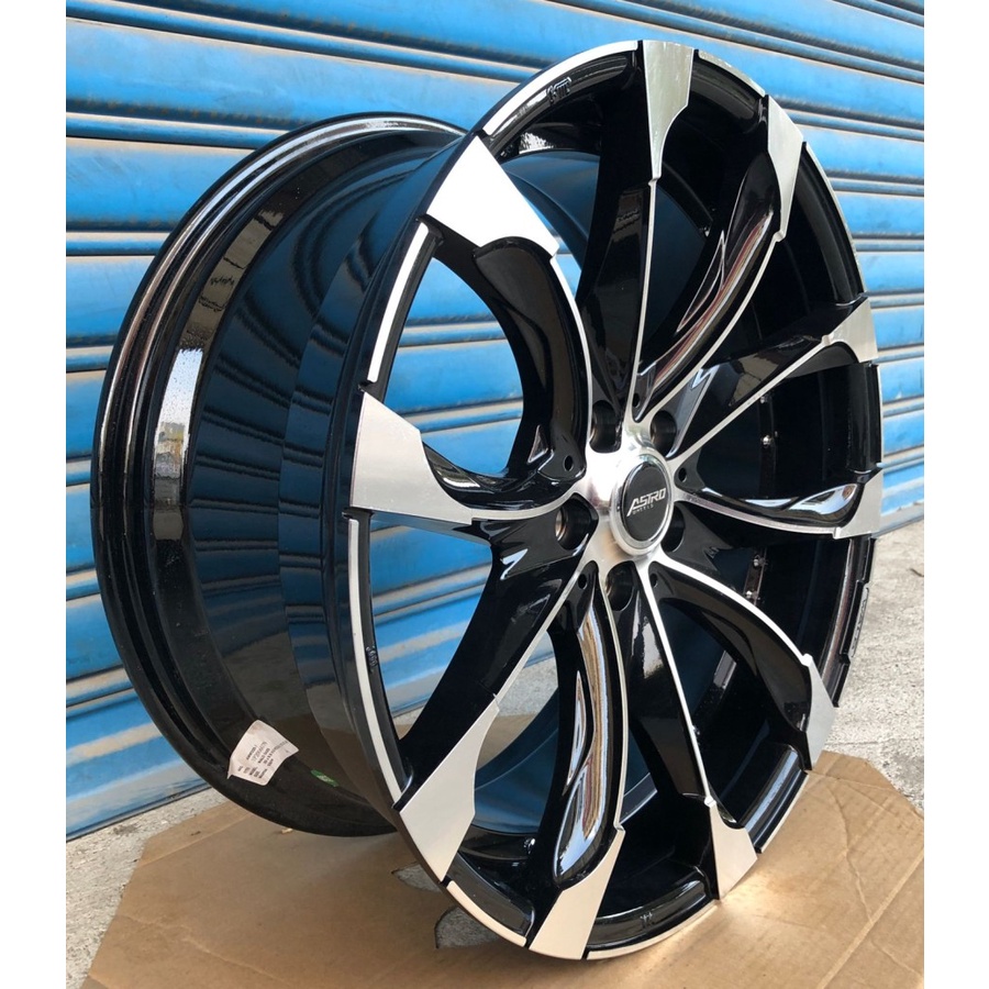 Velg Mobil R20 Wald 20 x 8.5 Pcd 5 x 114.3 ET 40 Gloss Black Polish