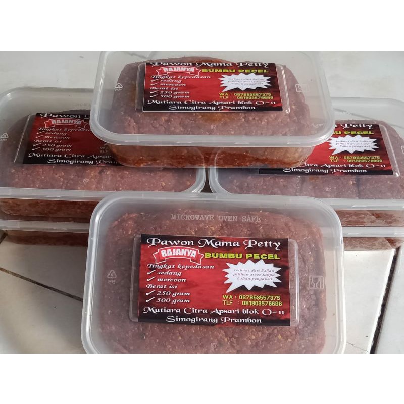 

Bumbu Pecel khas Pawon Mama Petty, ada 2 varian sedang dan mercon, nikmati tingkat kepedasan