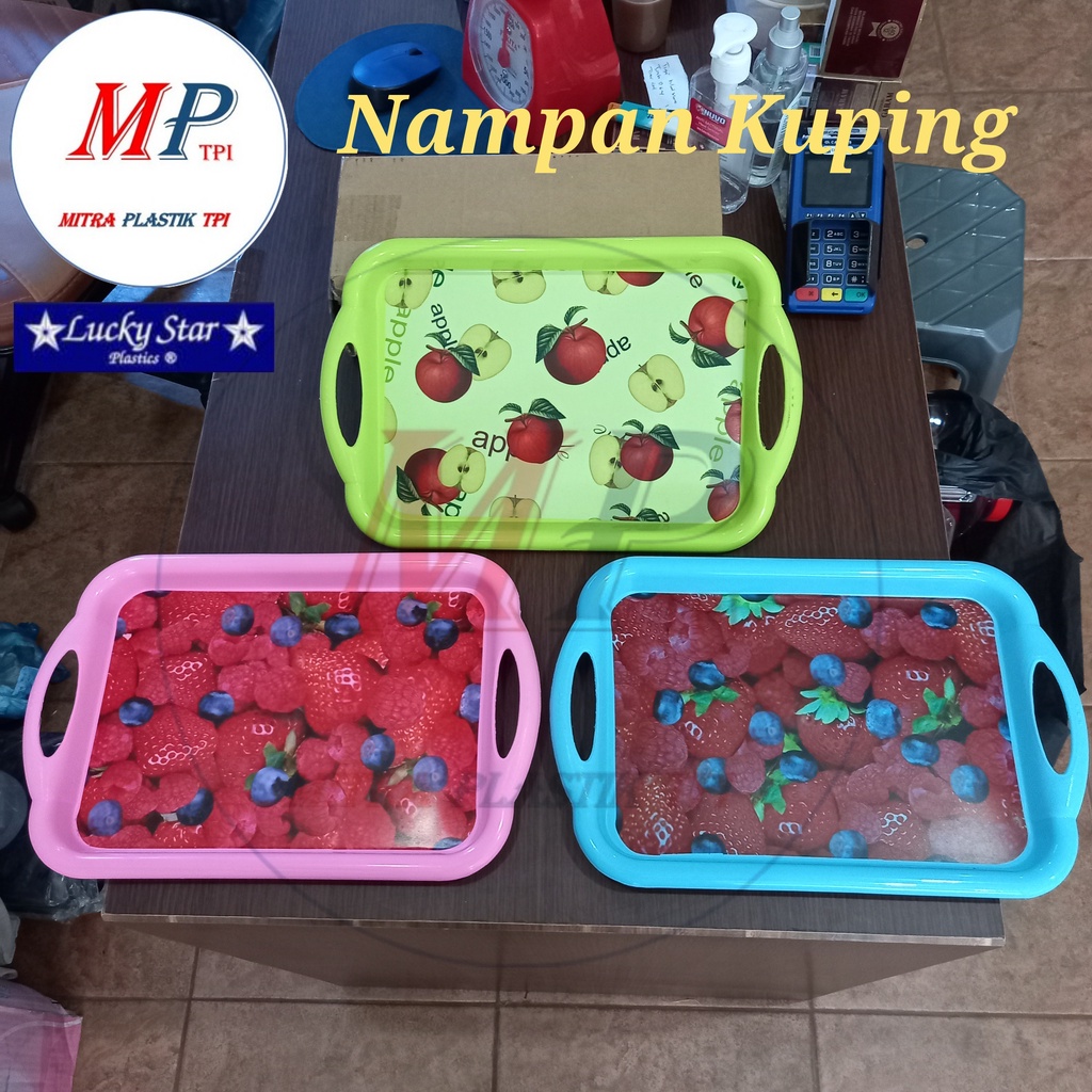 Nampan Kuping Lucky Star / Tatakan