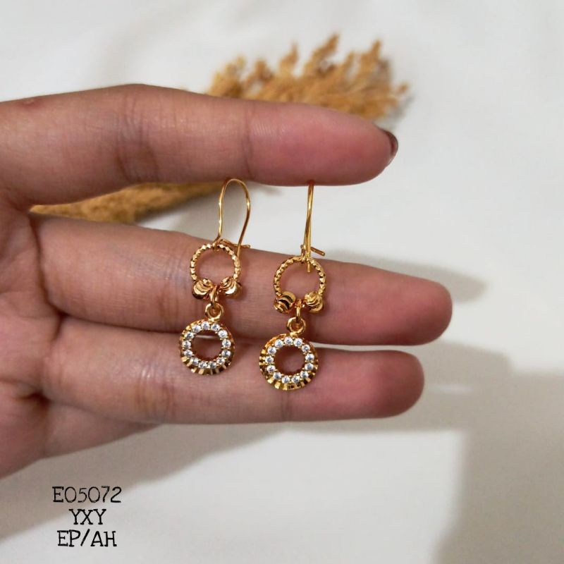 Anting Yaxiya Jurai Warna Gold E05072