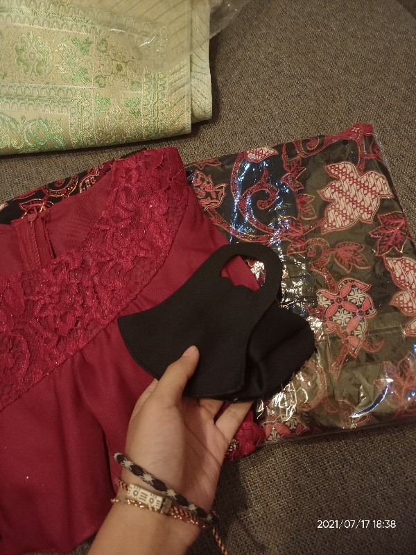 Cp Alazka / Gamis Couple / Atasan Couple / Kemeja Batik