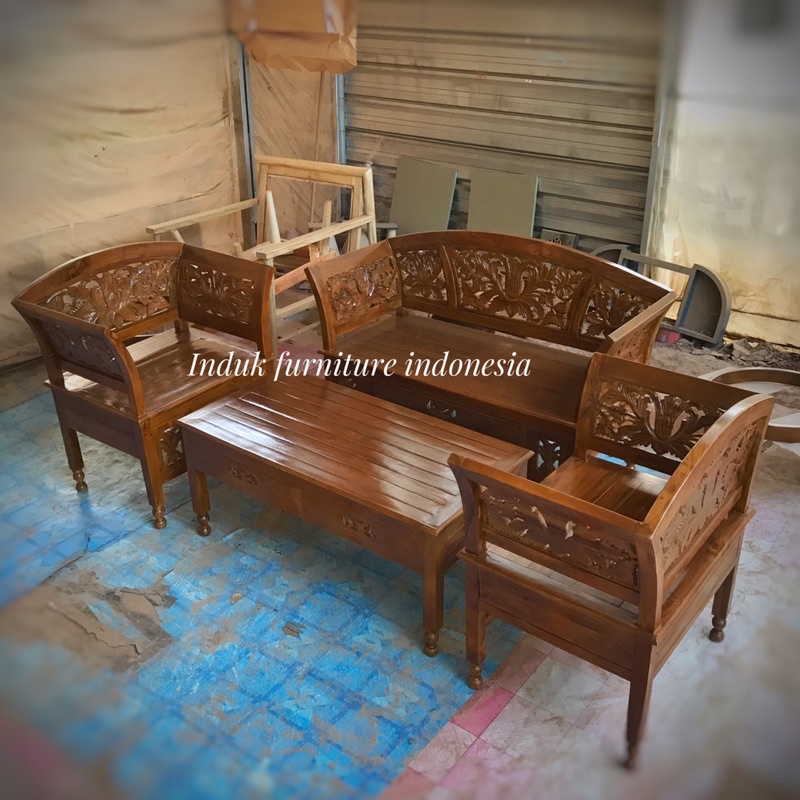 SET KURSI TAMU KARTINI UKIR JEPARA JATI SOLID. SET KURSI TAMU KARTINI (kursi tamu ukir)